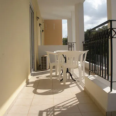 Matthias Aparthotel 2*